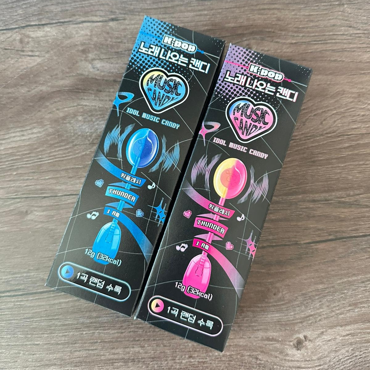 KPOP 偶像音樂糖果唱歌棒棒糖  1支 KPOP Idol Music Candy Singing Lollipop 1pc